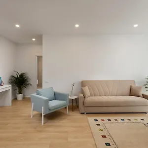 4* Ξενοδοχείο Athina