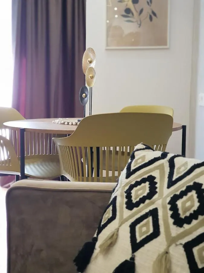 Upground14 Residence Apartments Romania